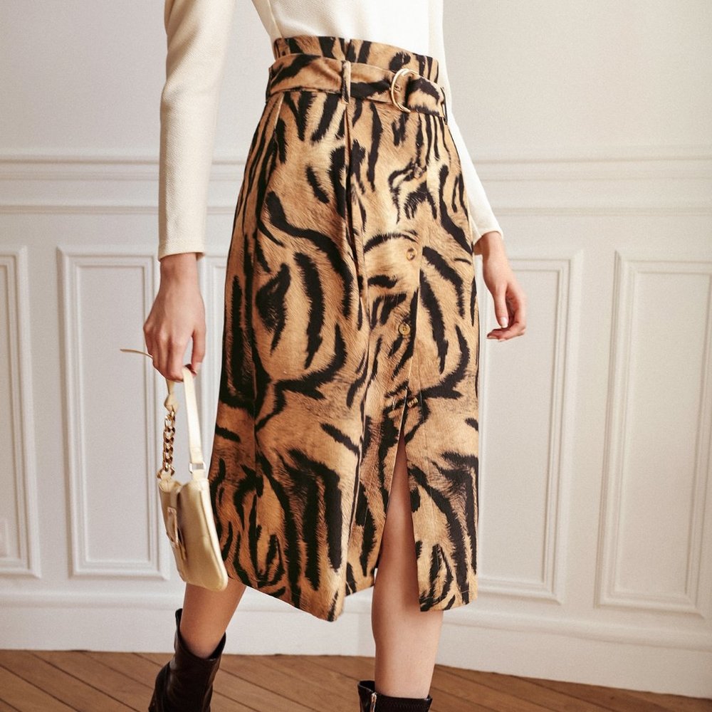 New Frenchy Belted Button Front Tigerskin Print Skirt